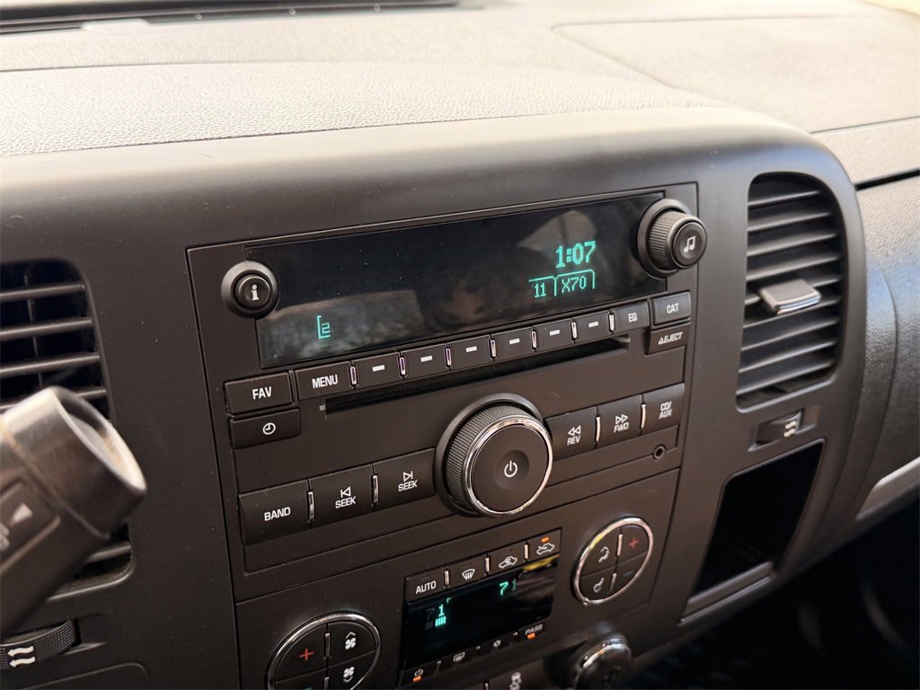 Used 2012 Chevrolet Silverado 2500 LT w/ Interior Plus Package image 27