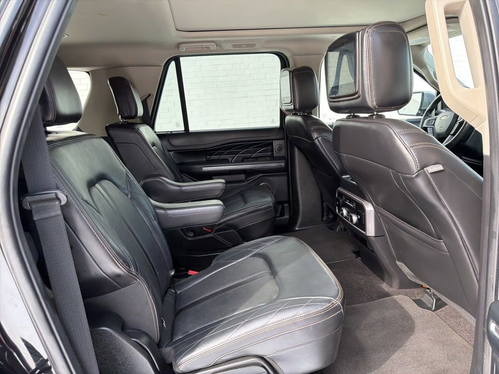 Used 2021 Ford Expedition Max Platinum AWD/4WD image 10