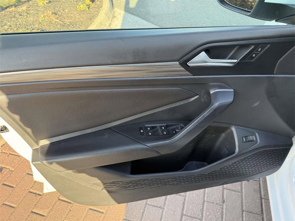 Used 2019 Volkswagen Jetta SEL image 9
