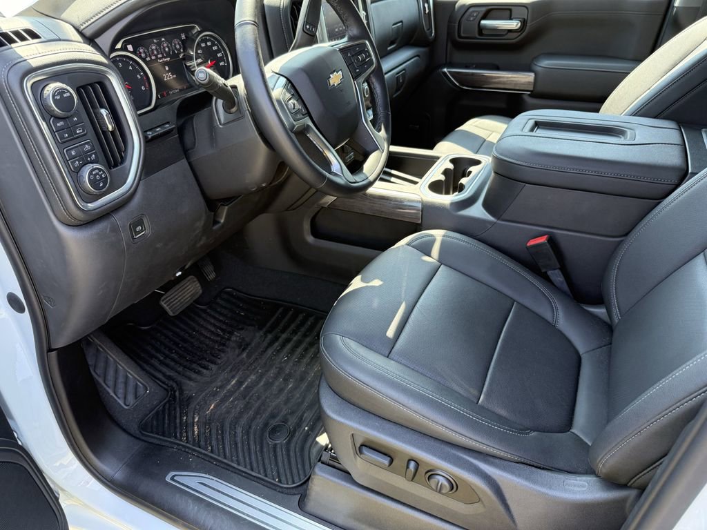Used 2021 Chevrolet Silverado 1500 LTZ w/ Technology Package image 23