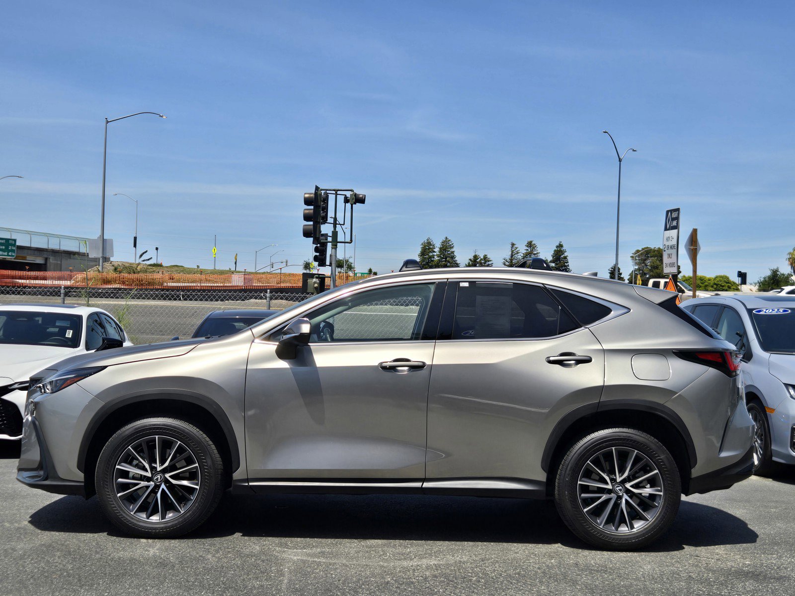 Used 2024 Lexus NX 350 AWD image 7