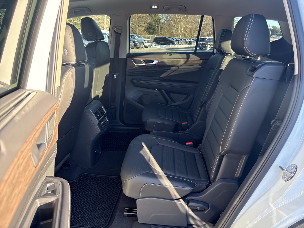 New 2026 Volkswagen Atlas SEL AWD/4WD image 11