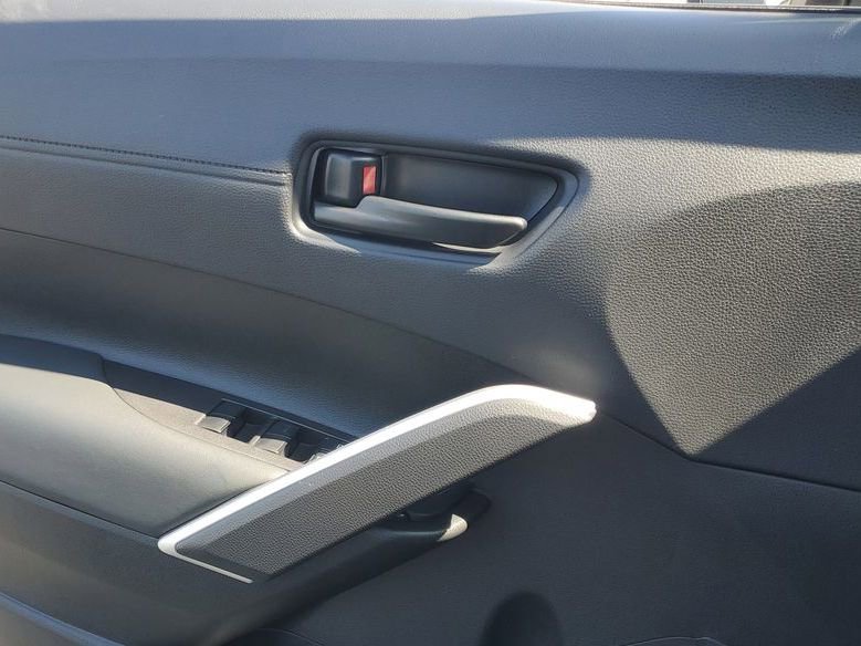 New 2026 Toyota Corolla Cross LE image 27