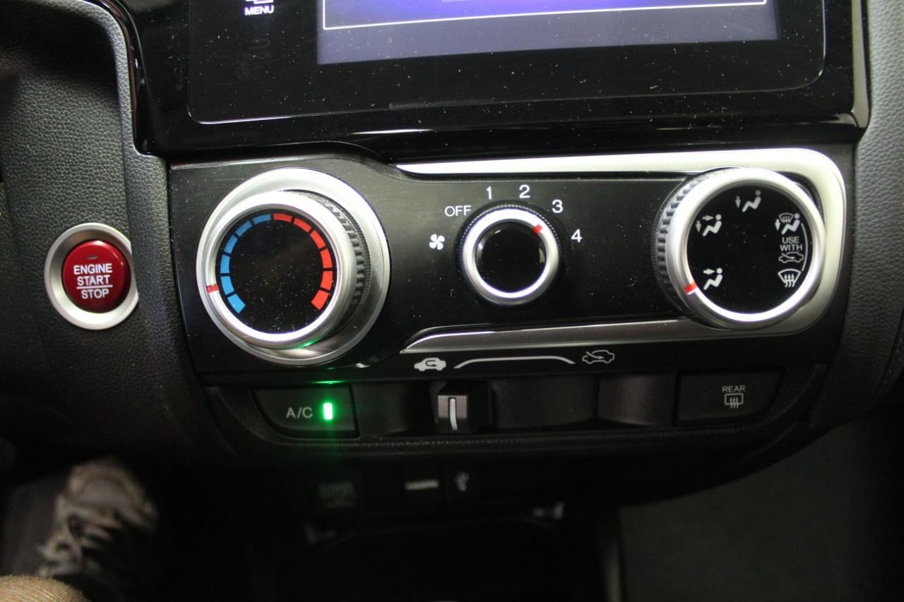 Used 2015 Honda Fit EX image 17