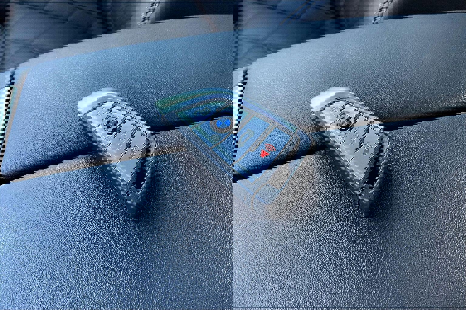 Used 2023 BMW X6 xDrive40i w/ M Sport Package image 10