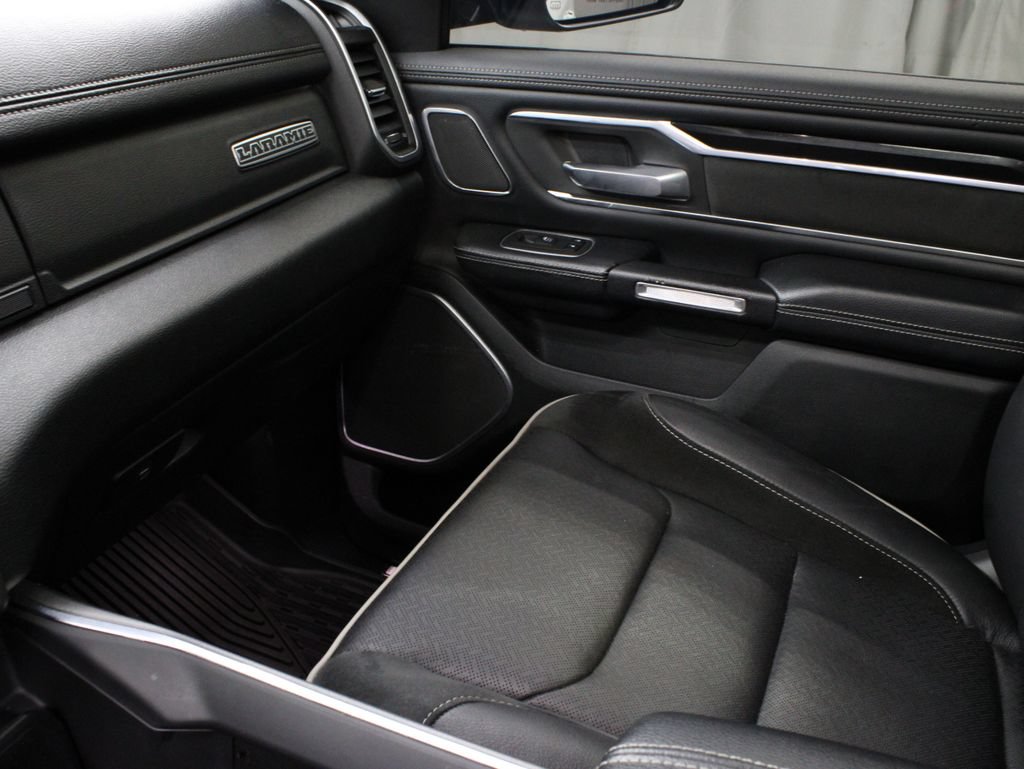 Used 2020 RAM 1500 Laramie AWD/4WD image 30