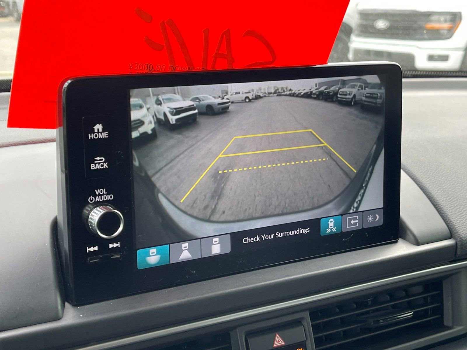 Used 2025 Honda Pilot Touring image 24
