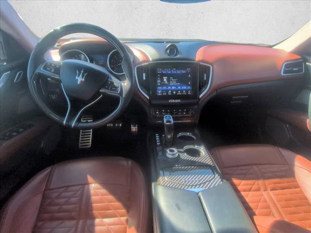 Used 2020 Maserati Ghibli S GranSport image 15