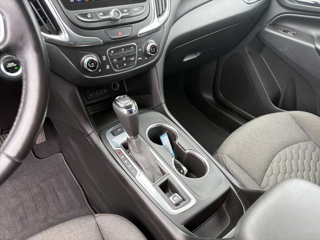 Used 2020 Chevrolet Equinox LT AWD/4WD image 30