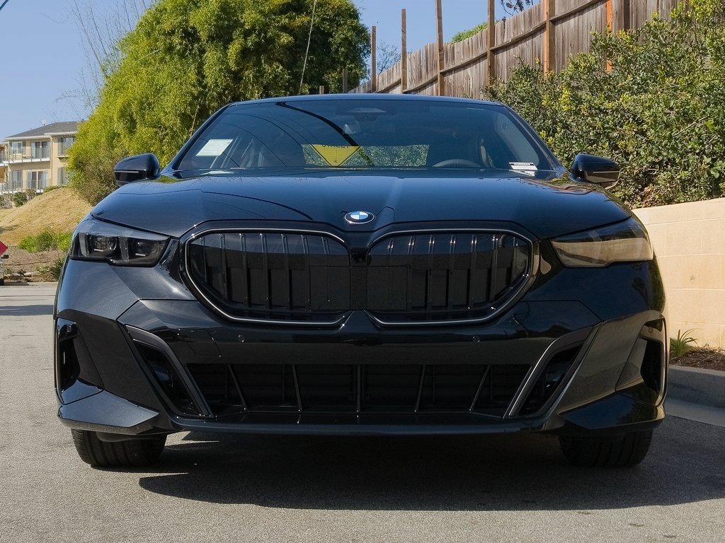New 2026 BMW 530i w/ M Sport Package image 3
