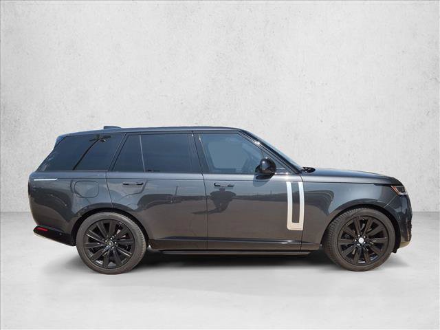 Used 2023 Land Rover Range Rover Autobiography AWD/4WD image 4