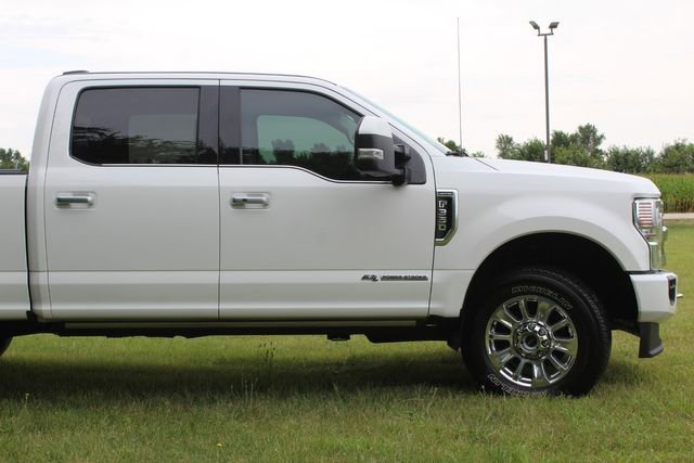 Used 2020 Ford F350 Limited image 9