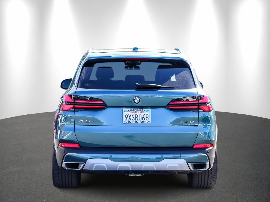 Used 2026 BMW X5 sDrive40i w/ Premium Package RWD image 5