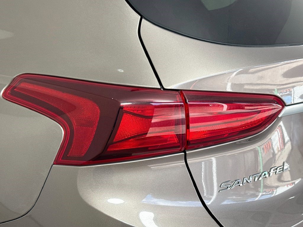 Used 2020 Hyundai Santa Fe SEL FWD image 35