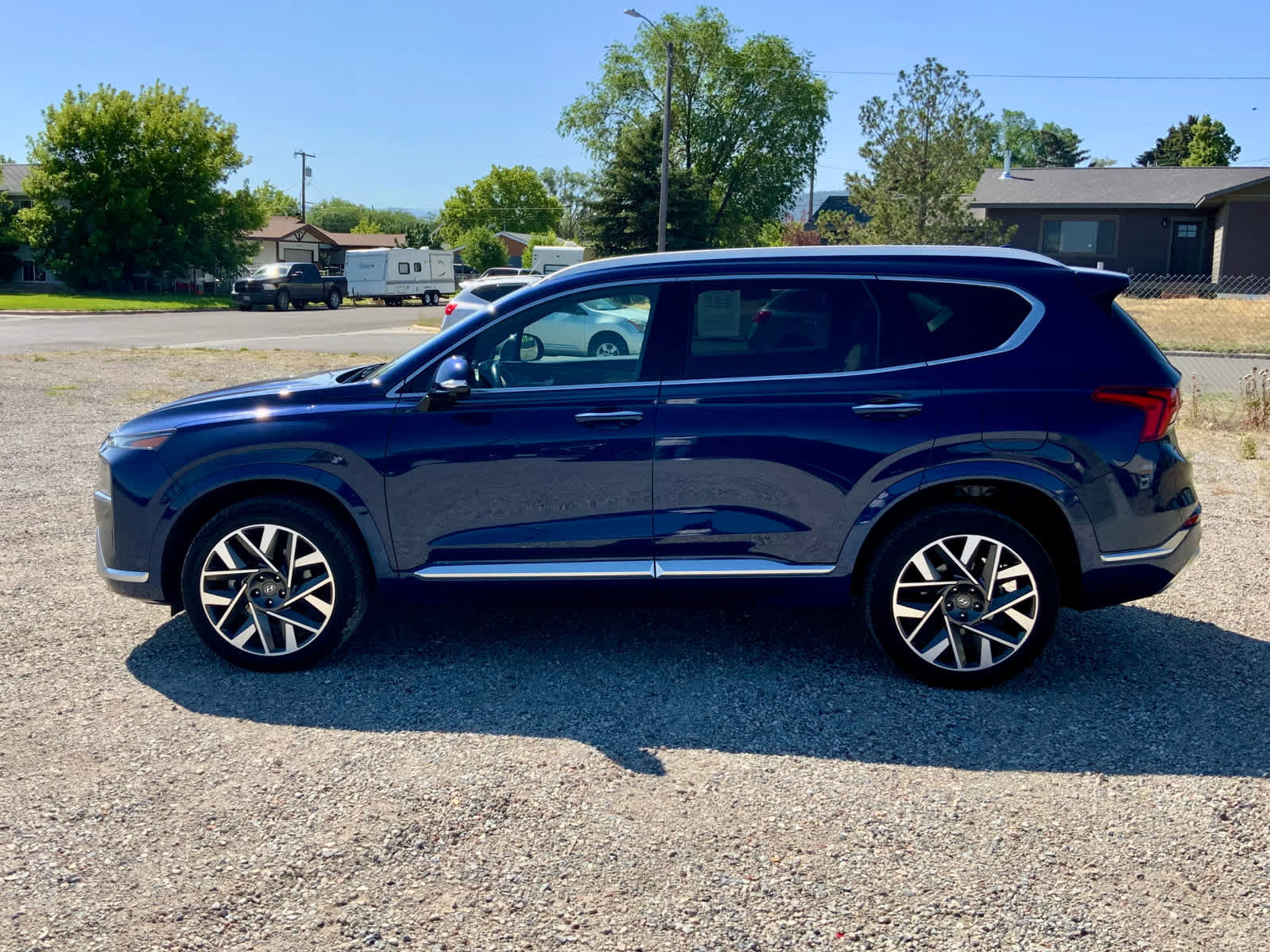 Used 2022 Hyundai Santa Fe Calligraphy image 2