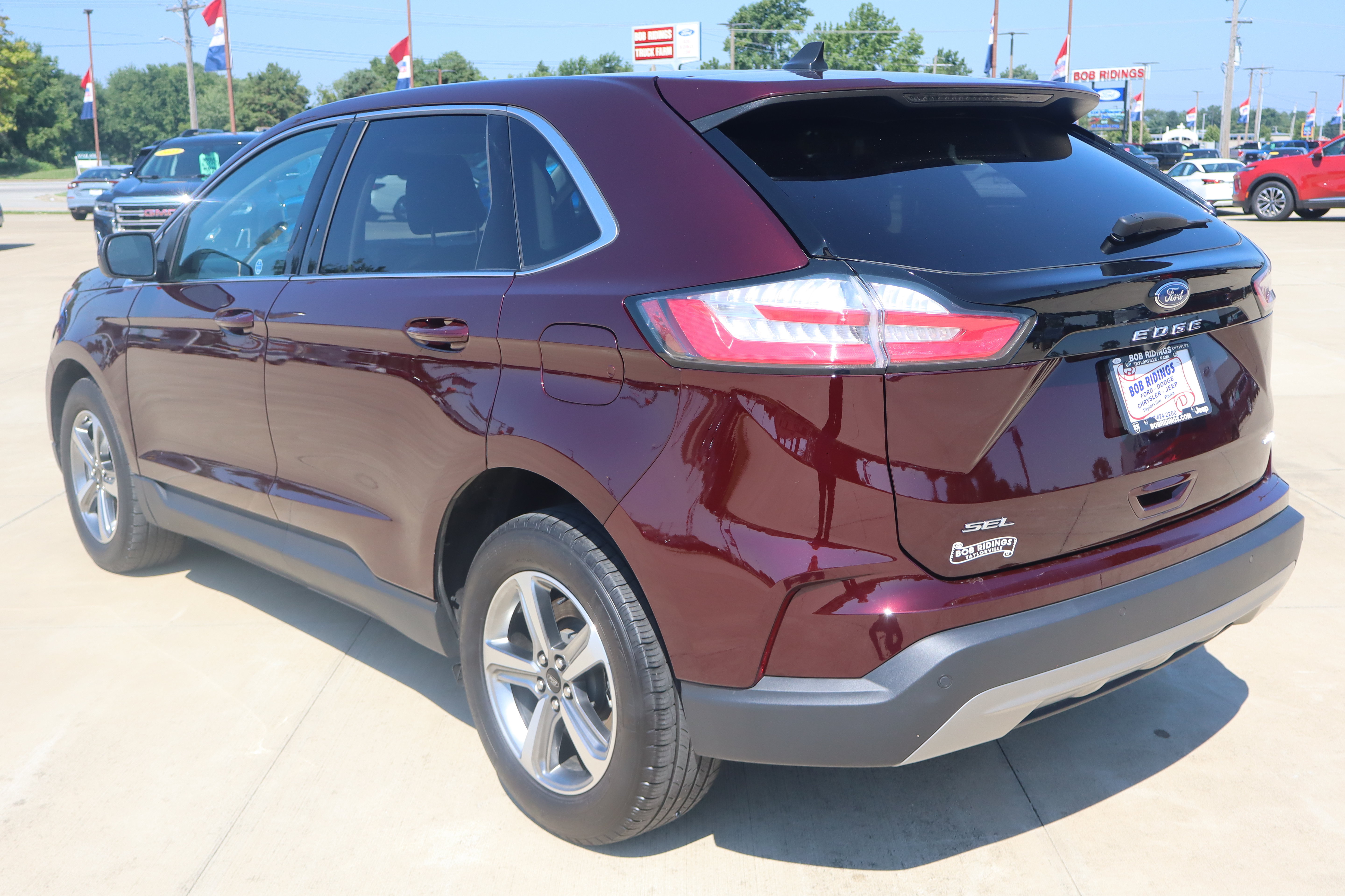 Used 2024 Ford Edge SEL w/ Convenience Package AWD/4WD image 8