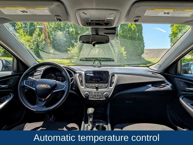 Used 2023 Chevrolet Malibu LT FWD image 13