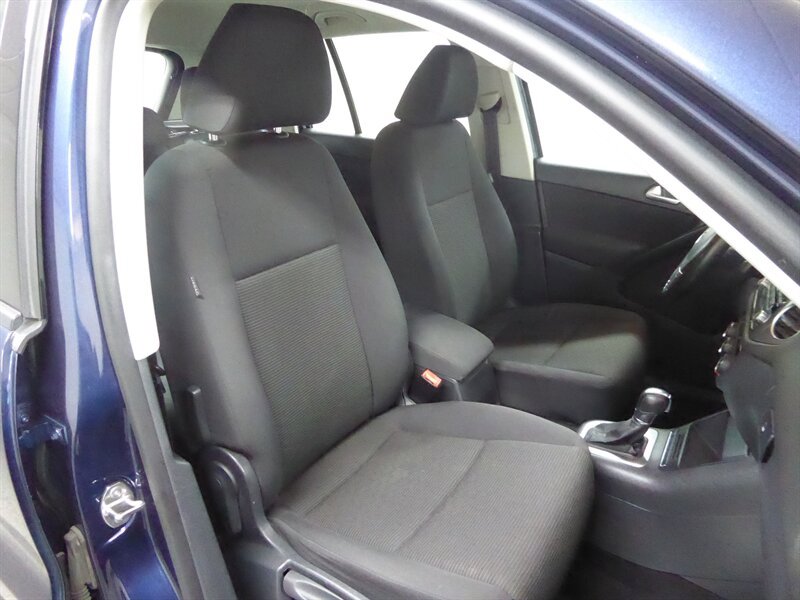 Used 2013 Volkswagen Tiguan S FWD image 20