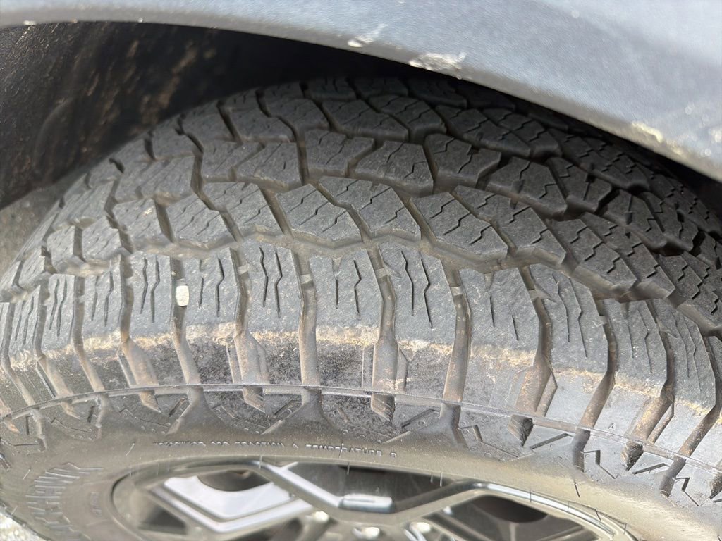 Used 2022 Ford Explorer Timberline AWD/4WD image 3