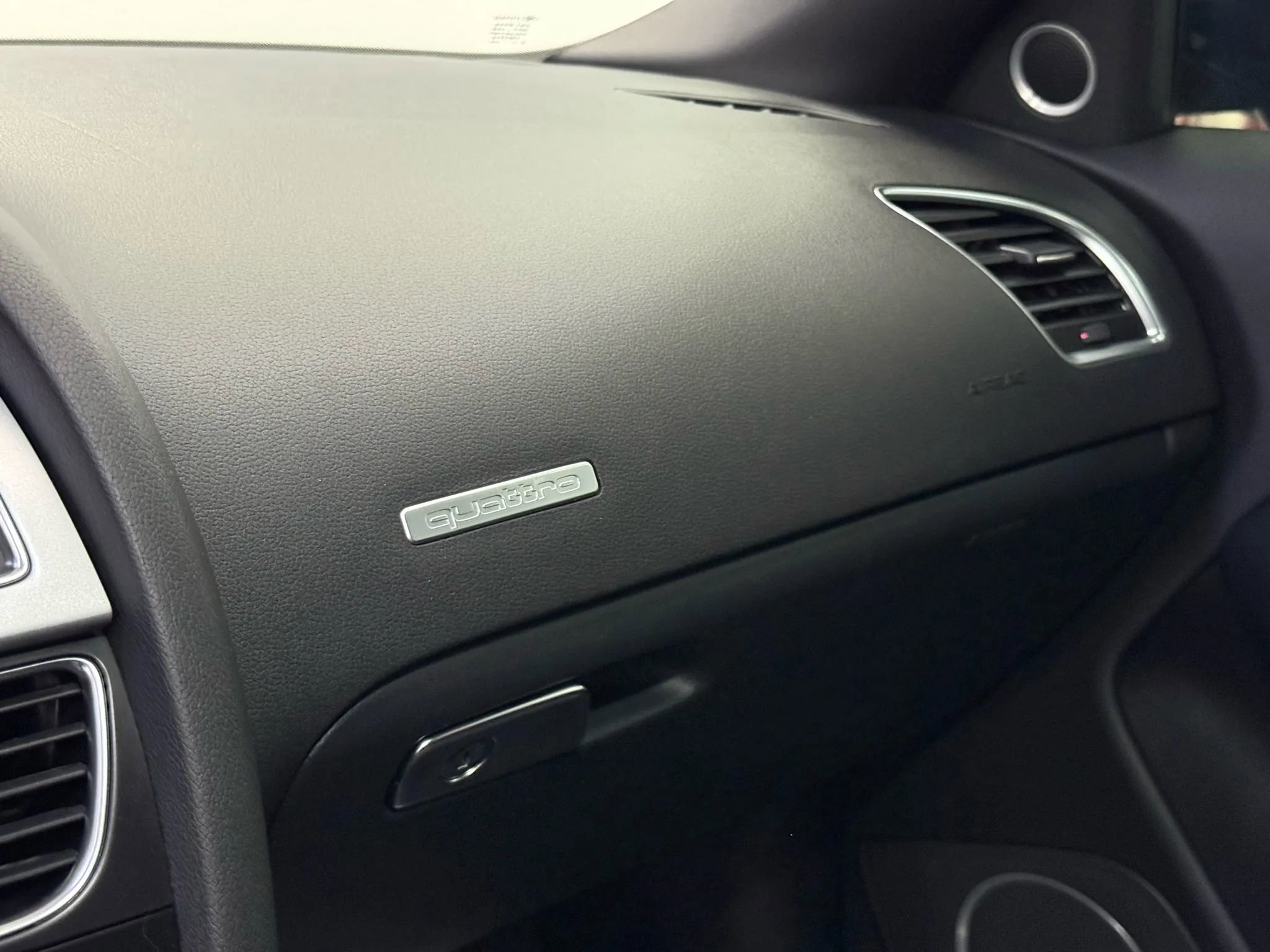 Used 2011 Audi S5 Prestige image 27