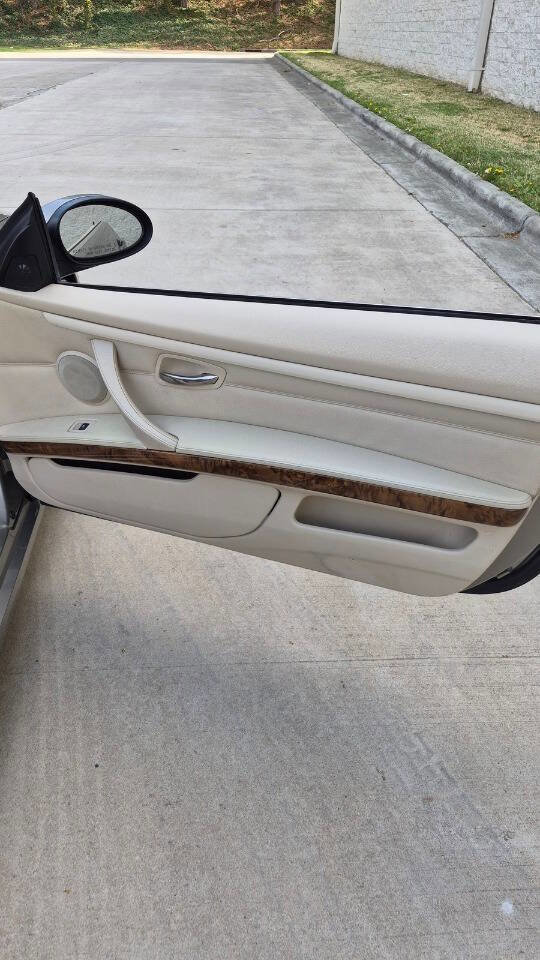 Used 2007 BMW 335i Convertible image 56