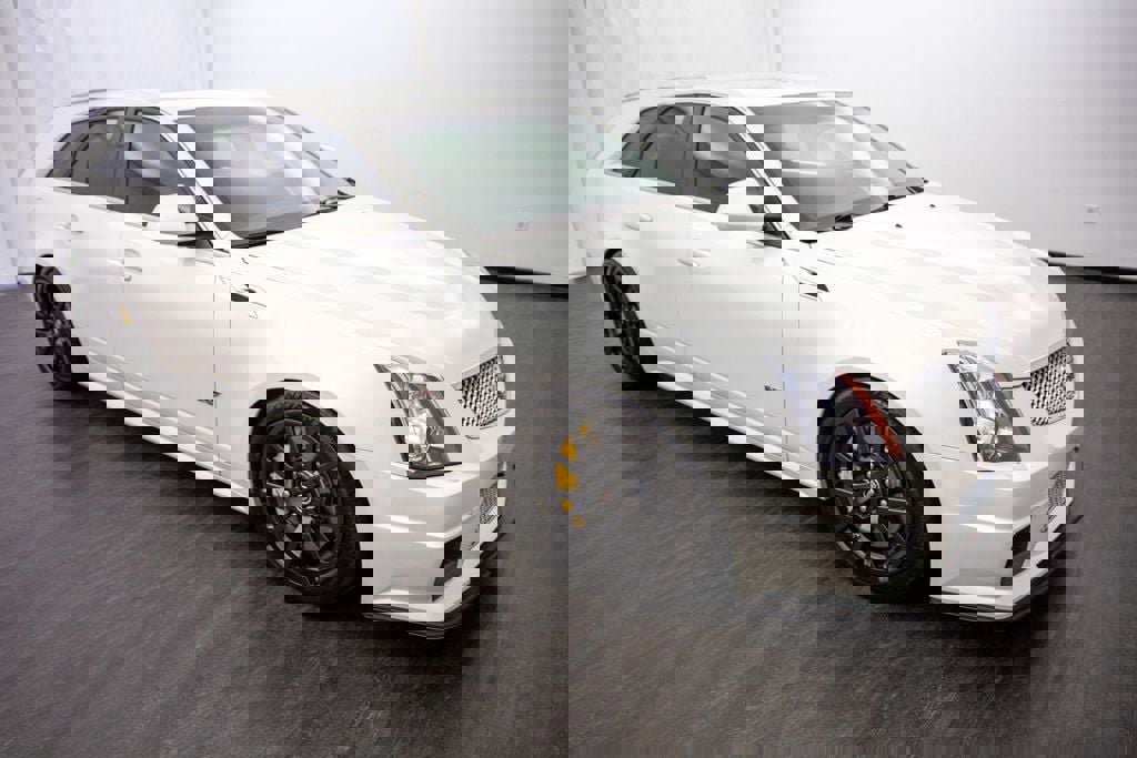 Used 2011 Cadillac CTS V image 2