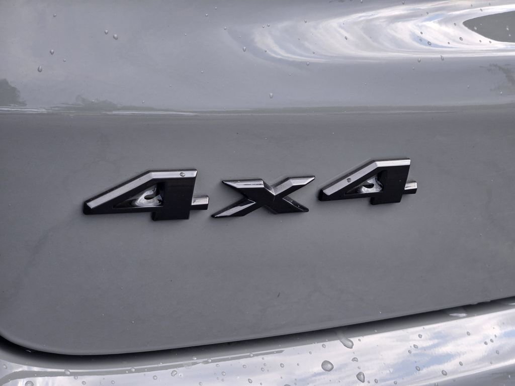 Used 2023 Jeep Compass Altitude image 11