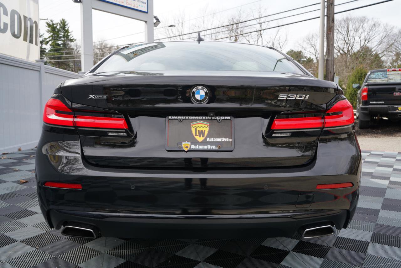 Used 2021 BMW 530i xDrive 530i xDrive Sedan w/ Convenience Package image 8
