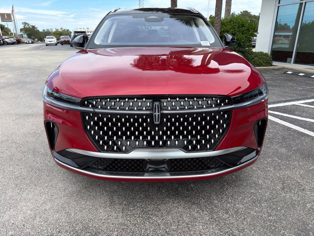 New 2026 Lincoln Nautilus Reserve AWD/4WD image 2