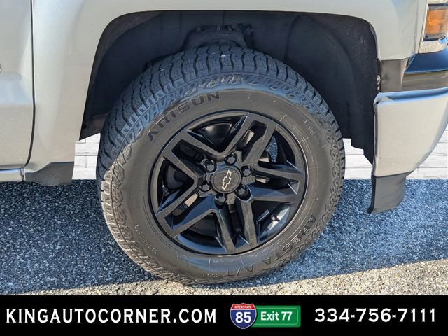 Used 2015 Chevrolet Silverado 1500 W/T AWD/4WD image 9