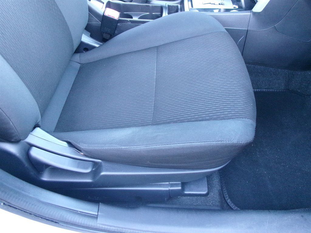 Used 2016 Mitsubishi Lancer ES image 18