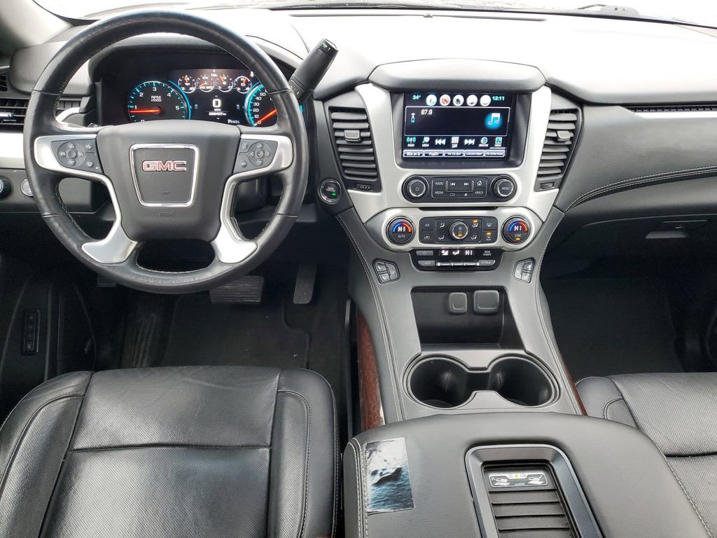 Used 2017 GMC Yukon SLT w/ Premium Edition image 27