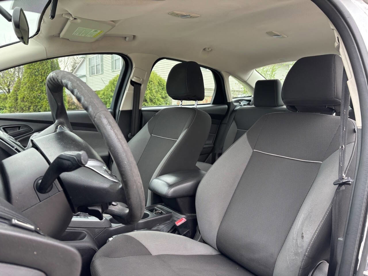 Used 2012 Ford Focus SE image 15