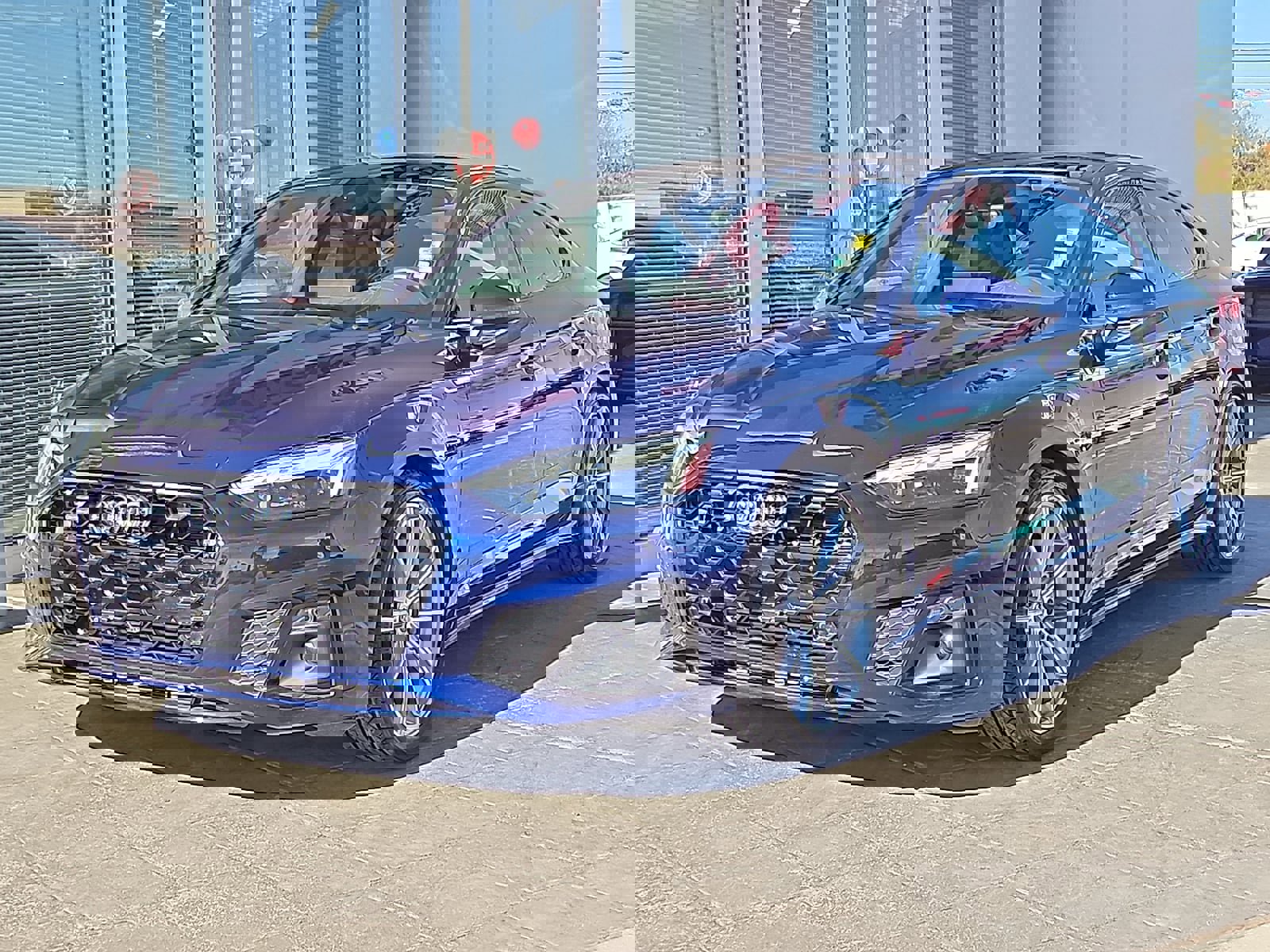 Used 2025 Audi A5 2.0T Premium Plus image 2