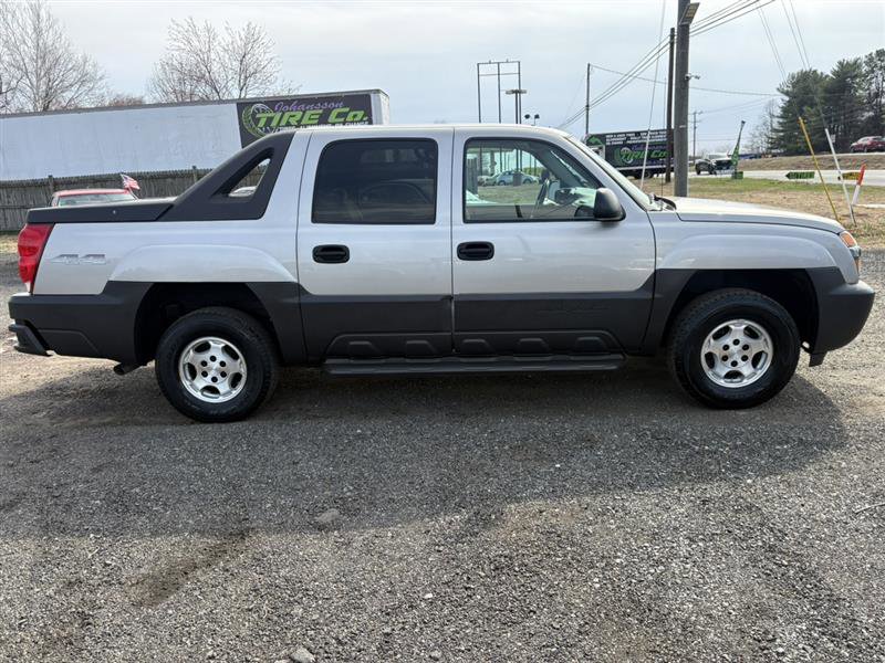 Used 2006 Chevrolet Avalanche LS image 5