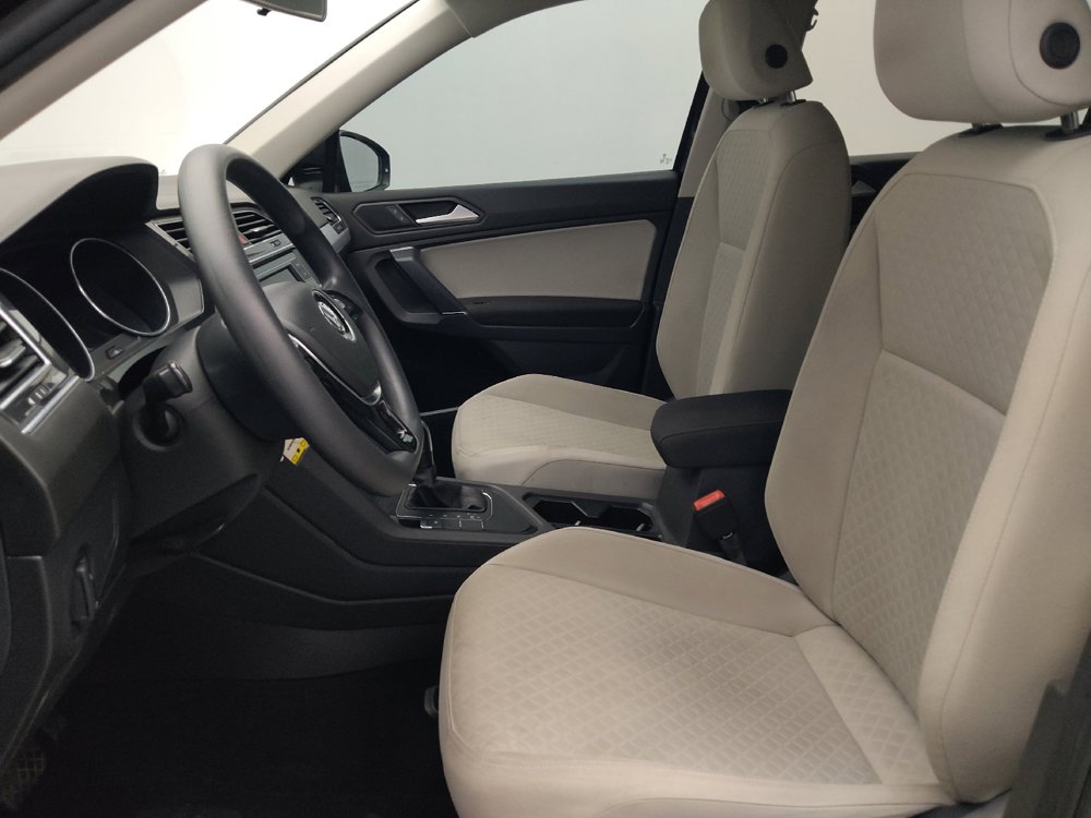 Used 2020 Volkswagen Tiguan S FWD image 17