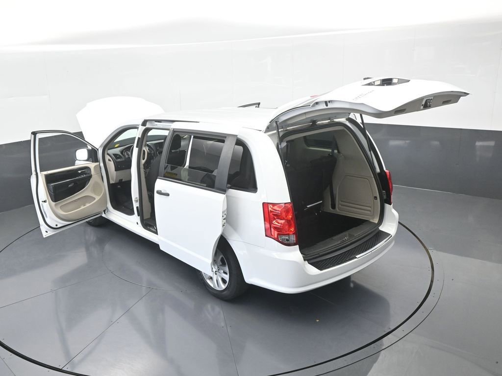 Used 2020 Dodge Grand Caravan SE image 56