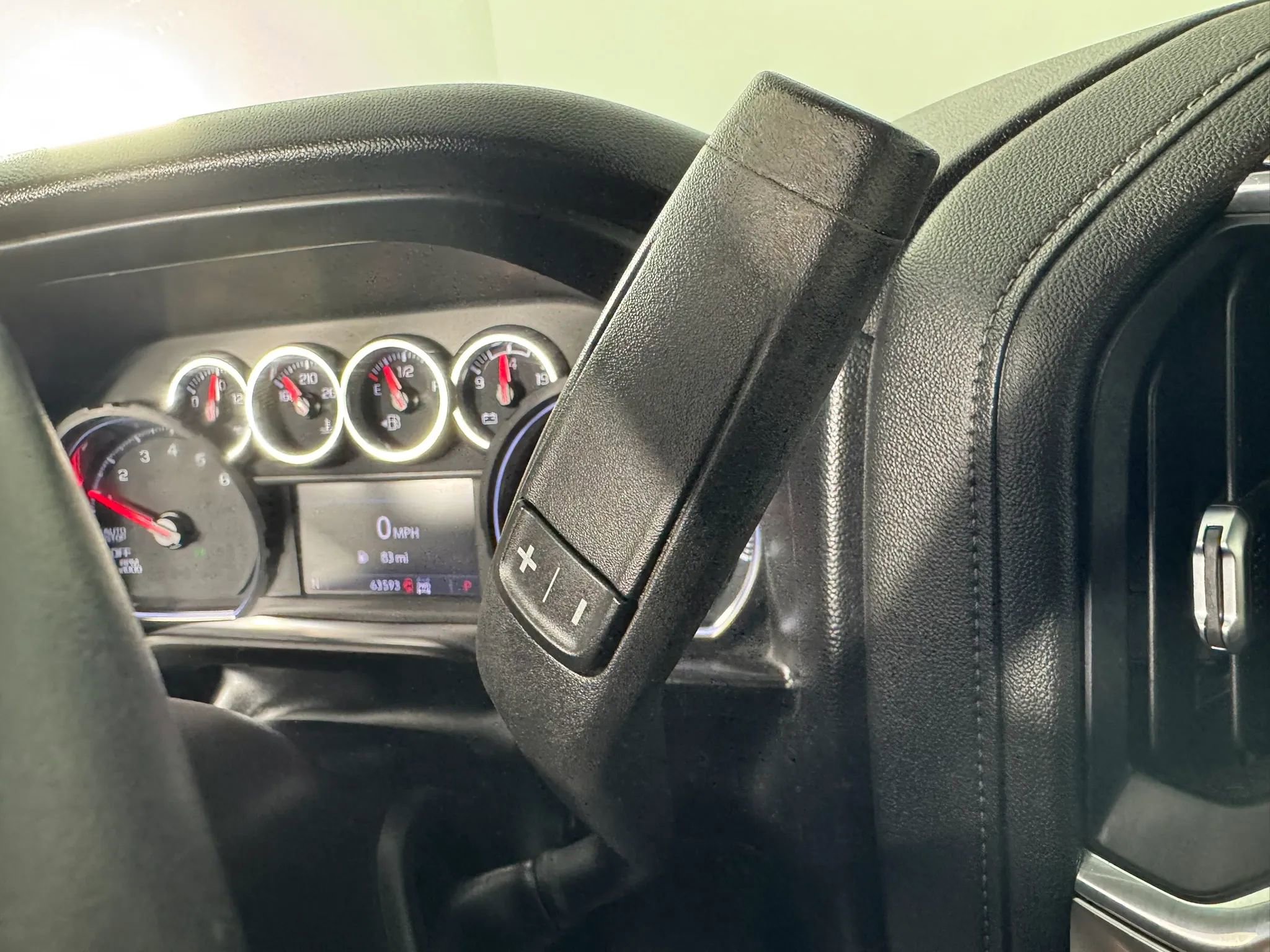 Used 2021 Chevrolet Silverado 1500 LT Trail Boss AWD/4WD image 22