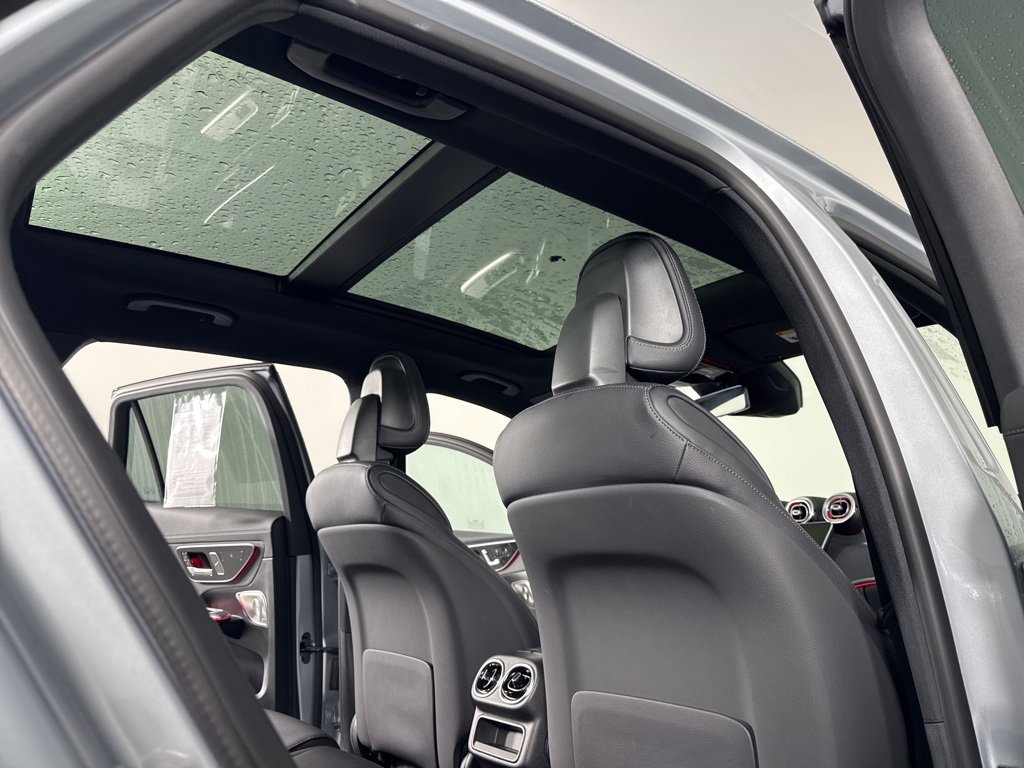 Used 2025 Mercedes-Benz GLC 350e 4MATIC image 21
