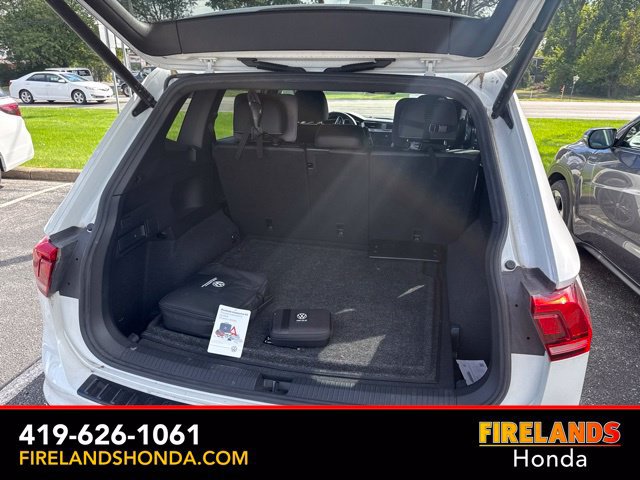 Used 2022 Volkswagen Tiguan SE R-Line AWD/4WD image 23