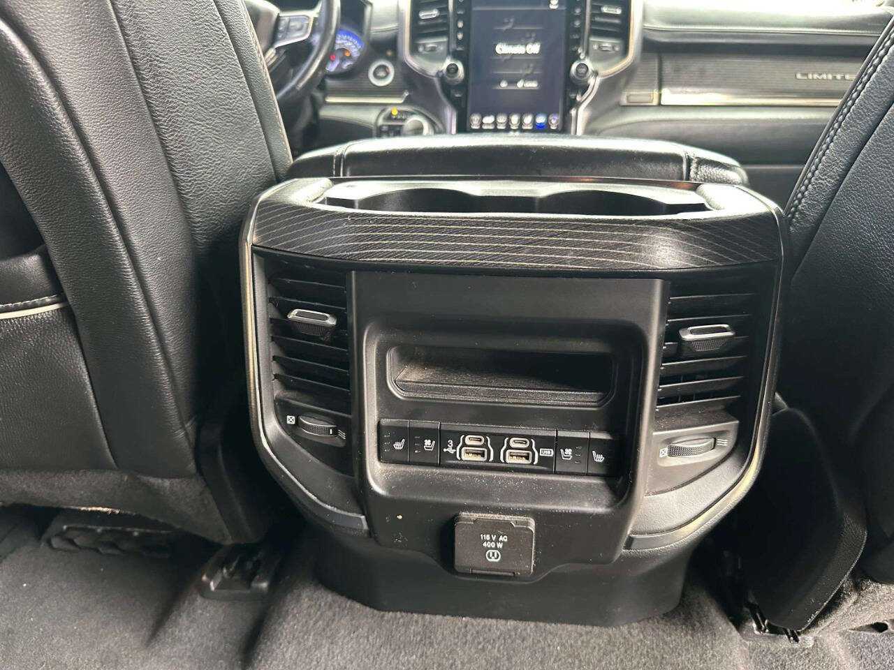 Used 2019 RAM 1500 Limited AWD/4WD image 19
