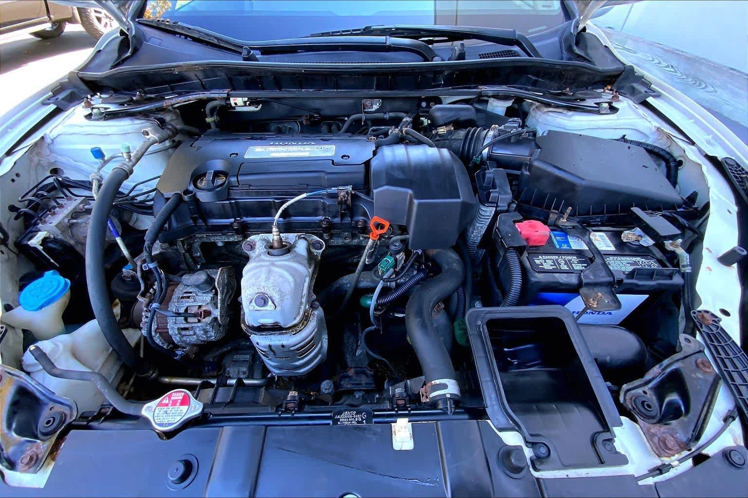 Used 2013 Honda Accord EX image 29