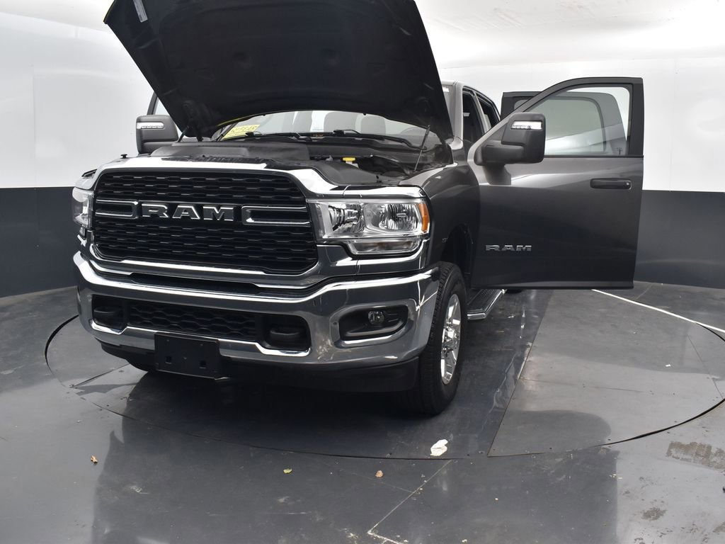 Used 2024 RAM 2500 Big Horn image 31