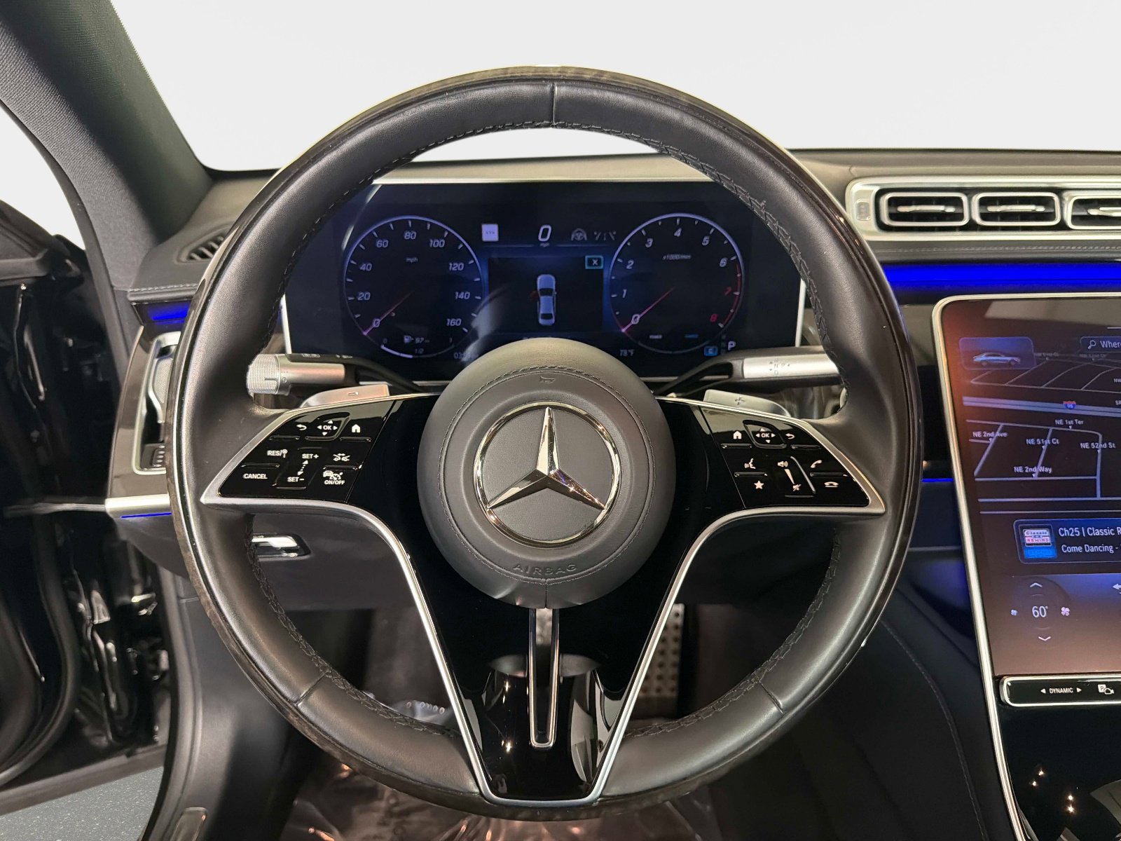 Used 2024 Mercedes-Benz S 580 4MATIC Sedan image 44