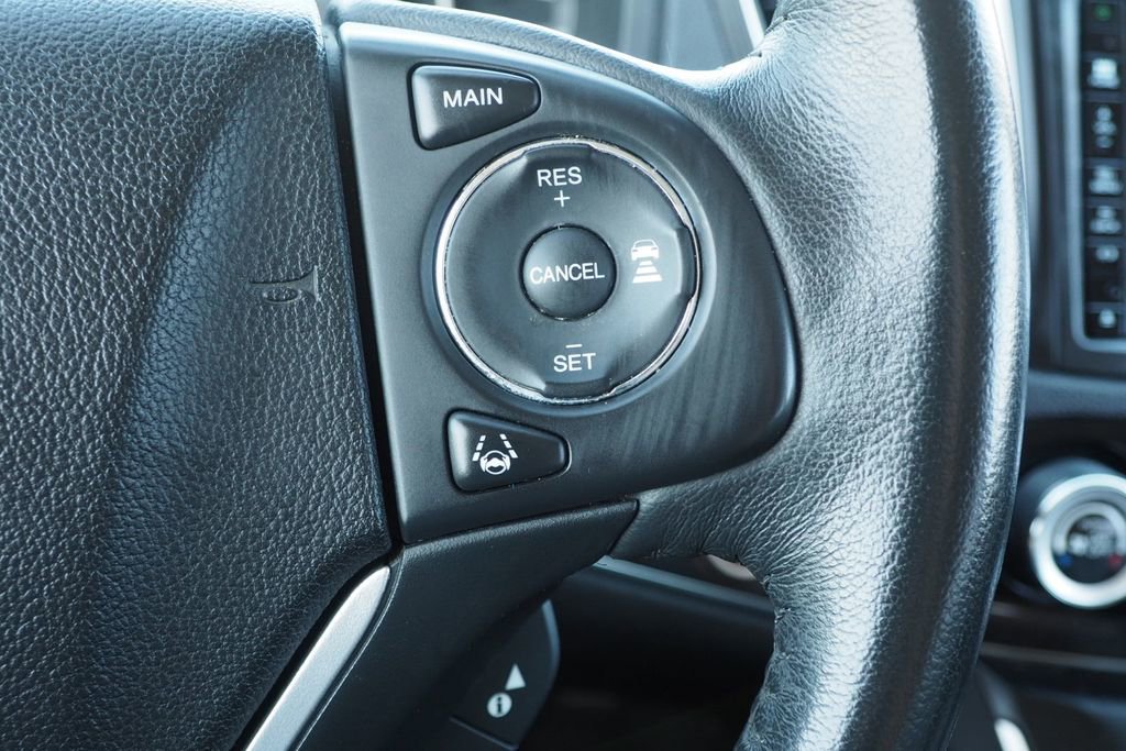 Used 2016 Honda CR-V Touring image 28