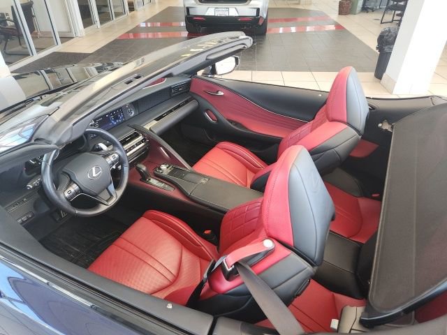 Used 2021 Lexus LC 500 Convertible image 3