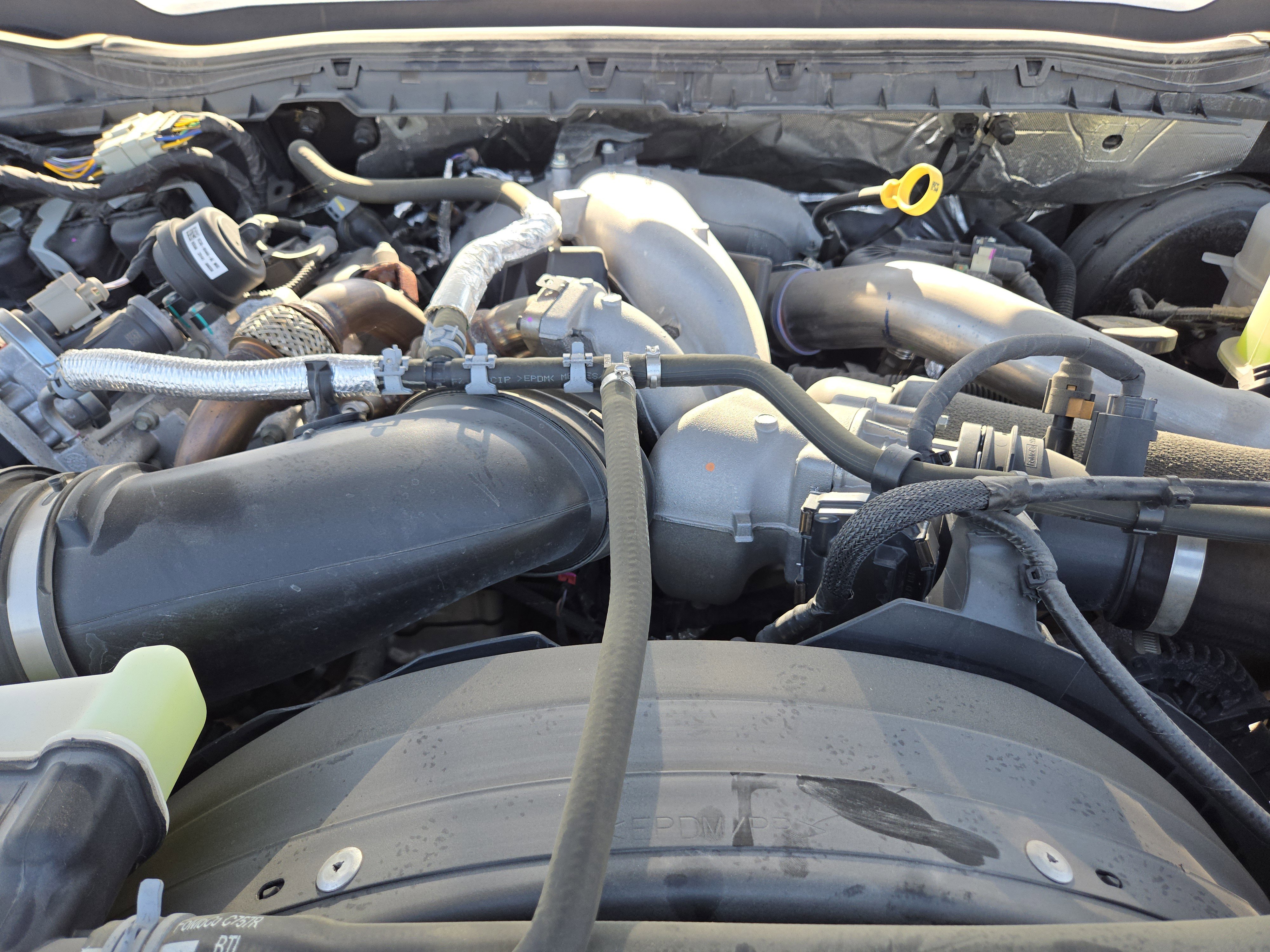Used 2023 Ford F250 Lariat w/ Chrome Package image 30