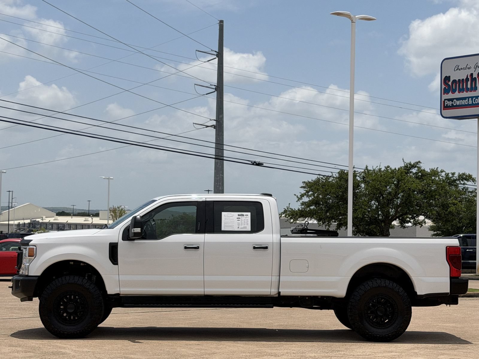 Used 2020 Ford F250 XLT w/ XLT Premium Package AWD/4WD image 7