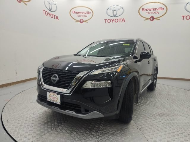 Used 2023 Nissan Rogue SL w/ SL Premium Package FWD image 2