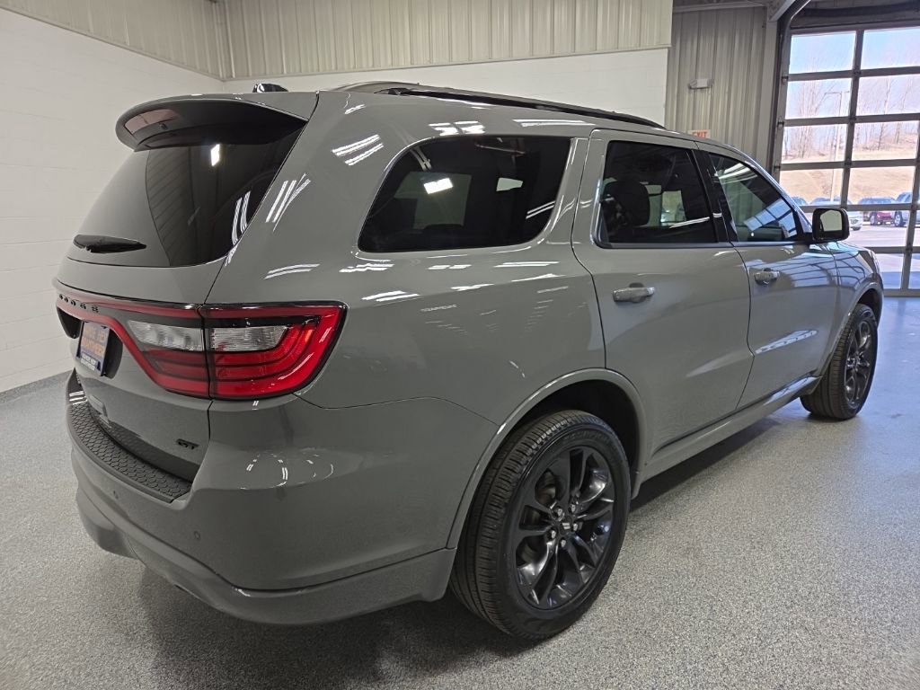 Used 2025 Dodge Durango GT AWD/4WD image 7